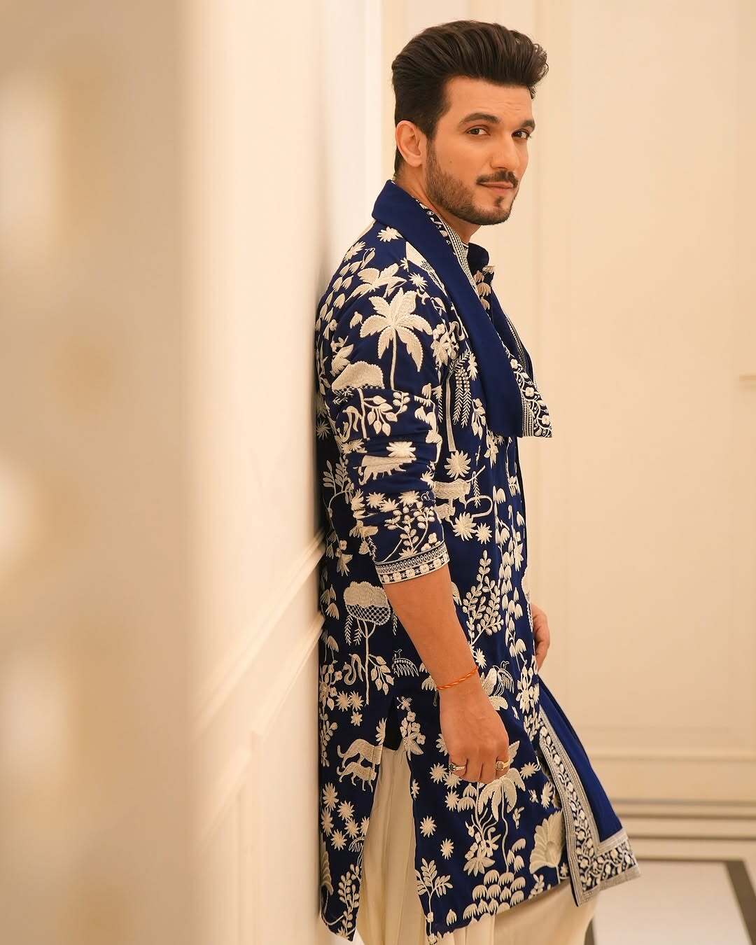 ARJUN NEAVY BLUE KURTA SET WITH DUPATTA HEAVY EMBROIDERY