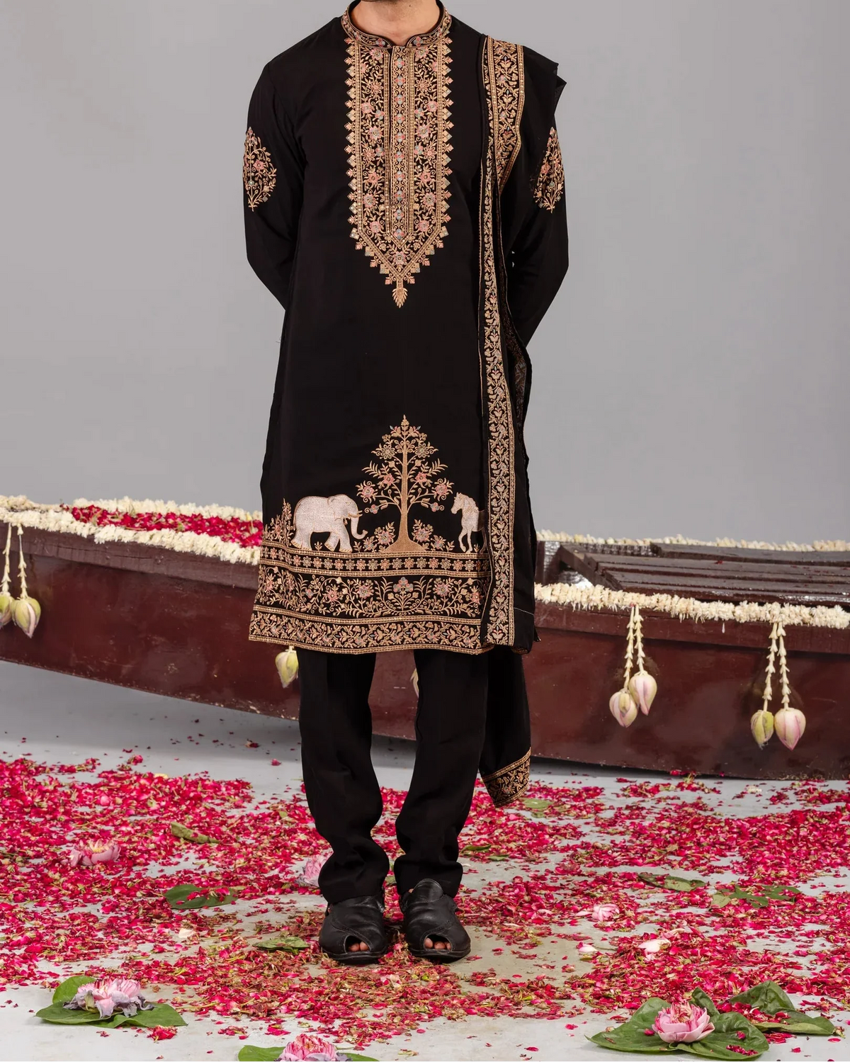 German Thread Adition Kurta pyjama With Dupatta