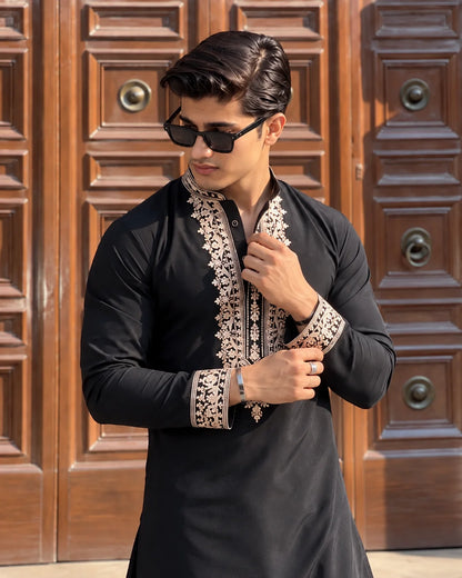 Z Black Royal Kurta Pant Set With Embroidery