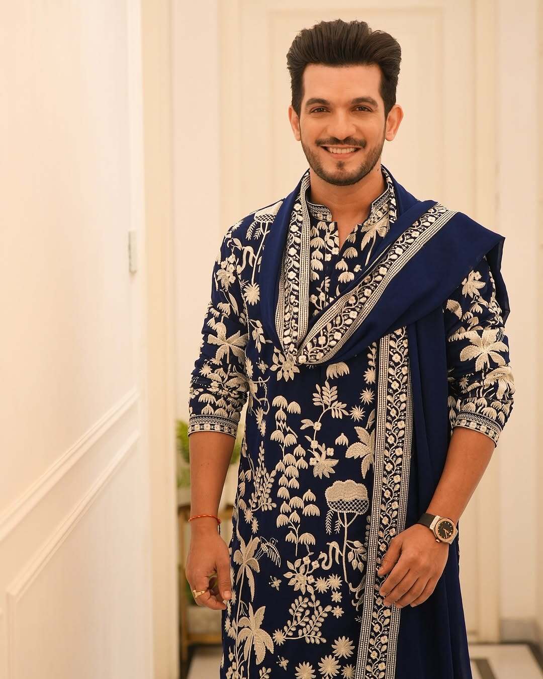 ARJUN NEAVY BLUE KURTA SET WITH DUPATTA HEAVY EMBROIDERY