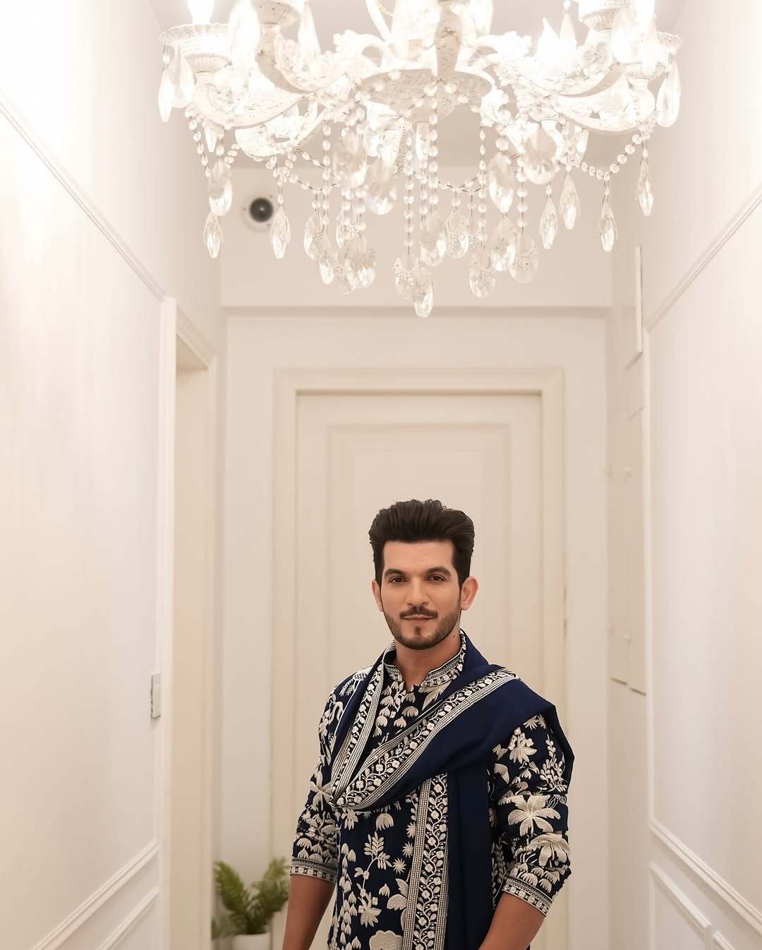 ARJUN NEAVY BLUE KURTA SET WITH DUPATTA HEAVY EMBROIDERY